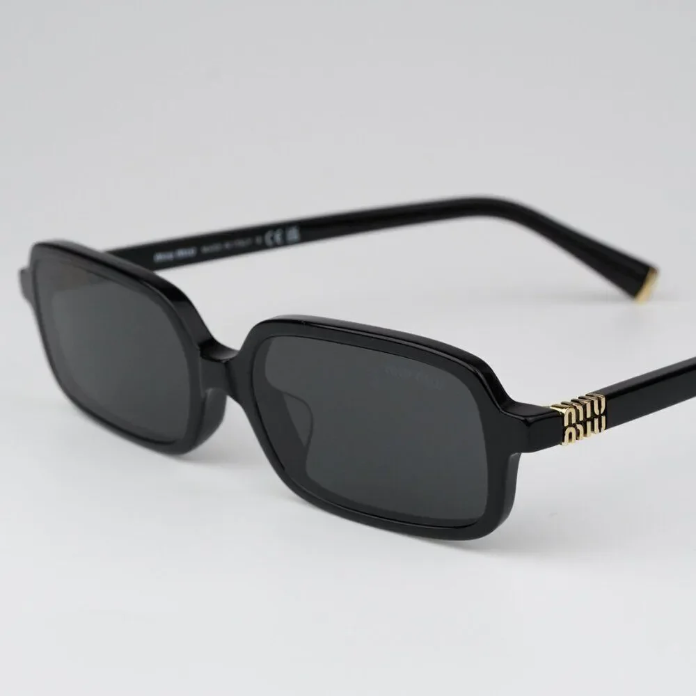 NEW Miu Miu MU11ZSF 16K5S0 Black Dark Grey Rectangle Unisex Sunglasses